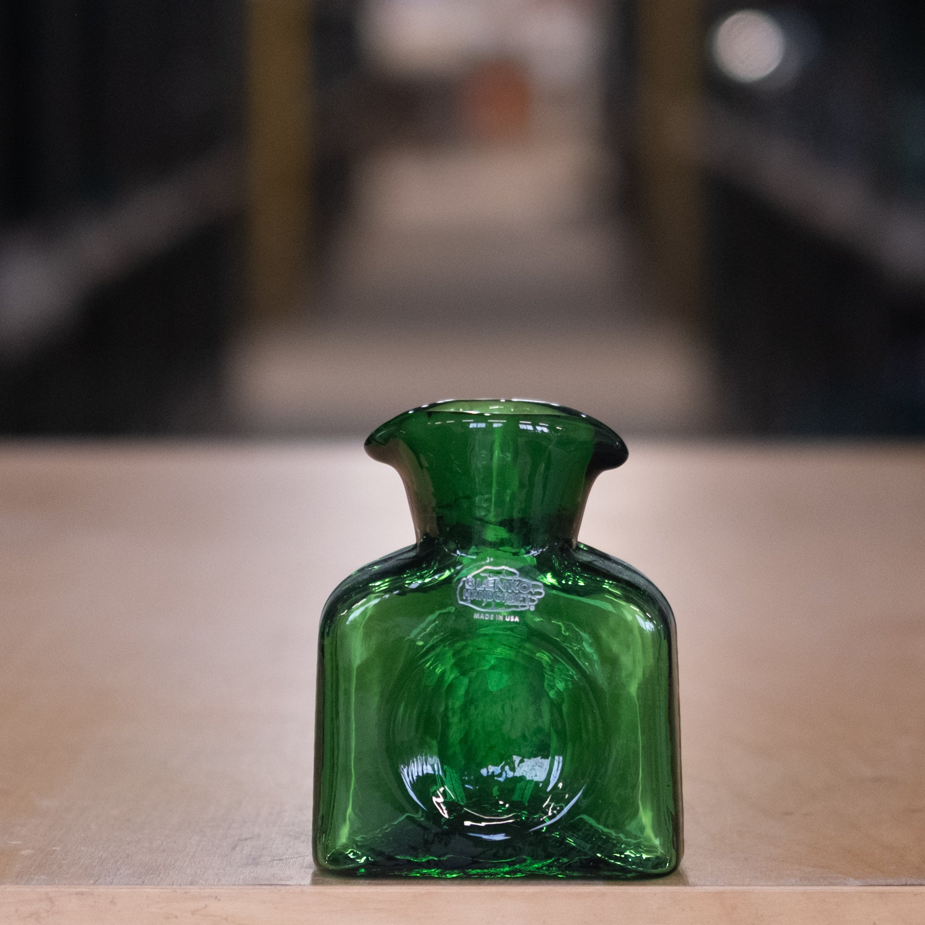 384N Nano Water Bottle - Clover - Second