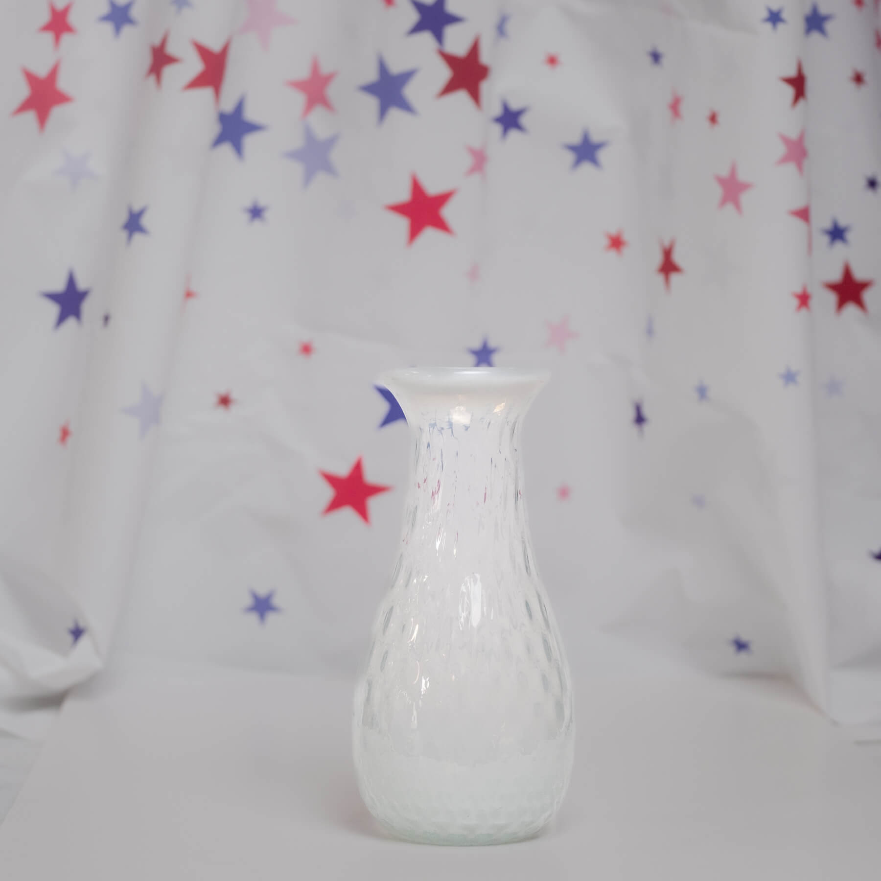 2511DV Diamond Optic Vase - Experimental White