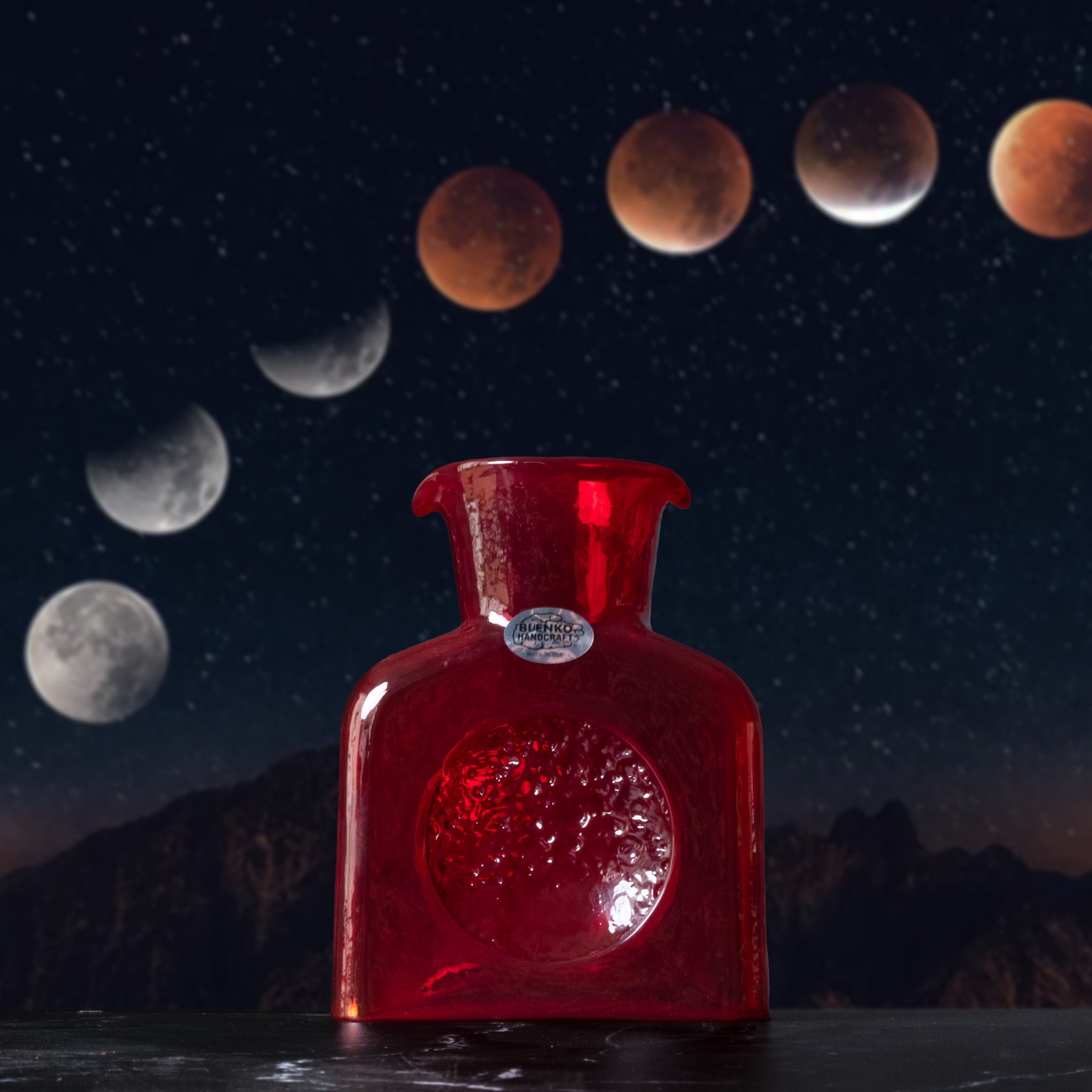 384MM Helios: Blood Moon Mini Water Bottle