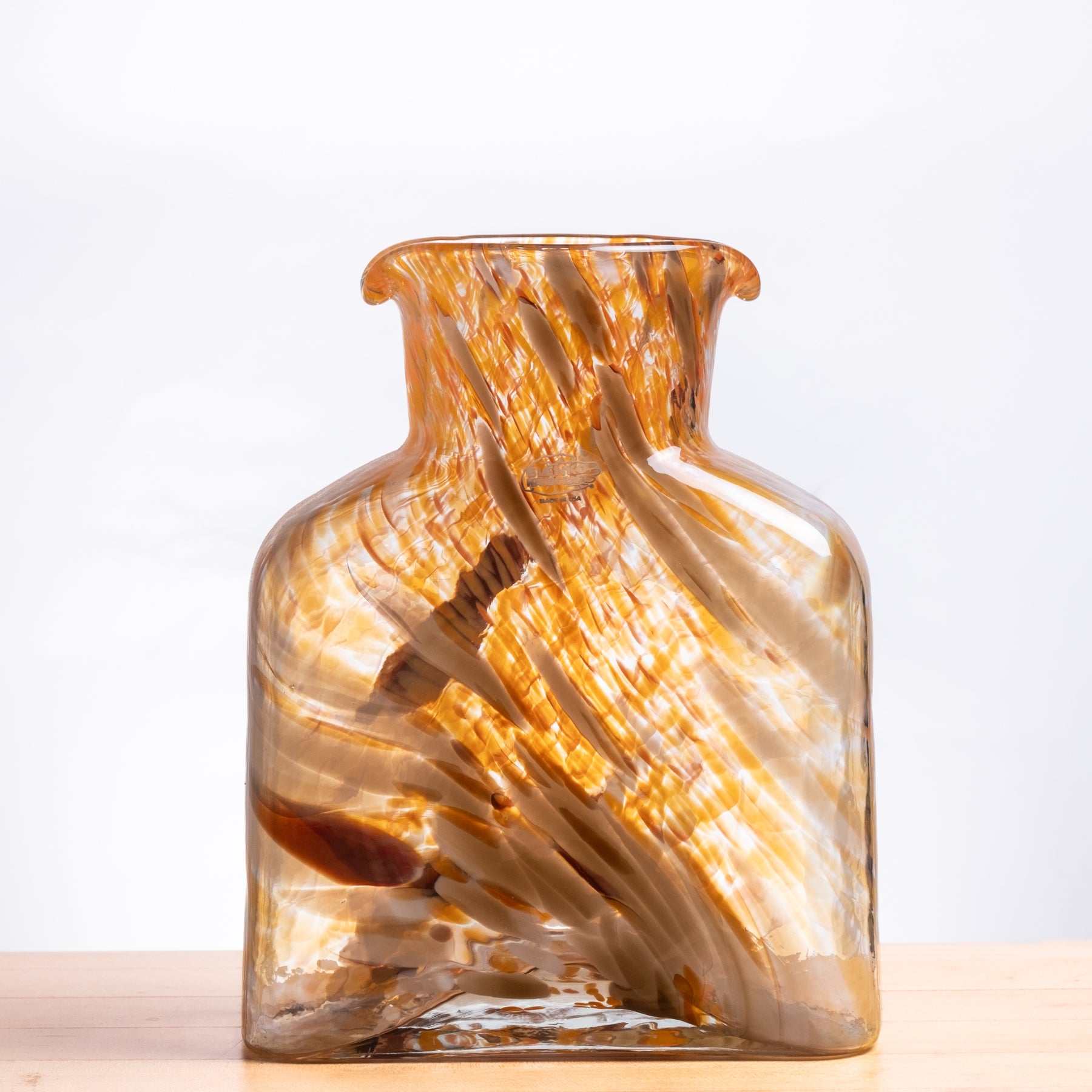 Museum Series 384 Water Bottle - Flaming June