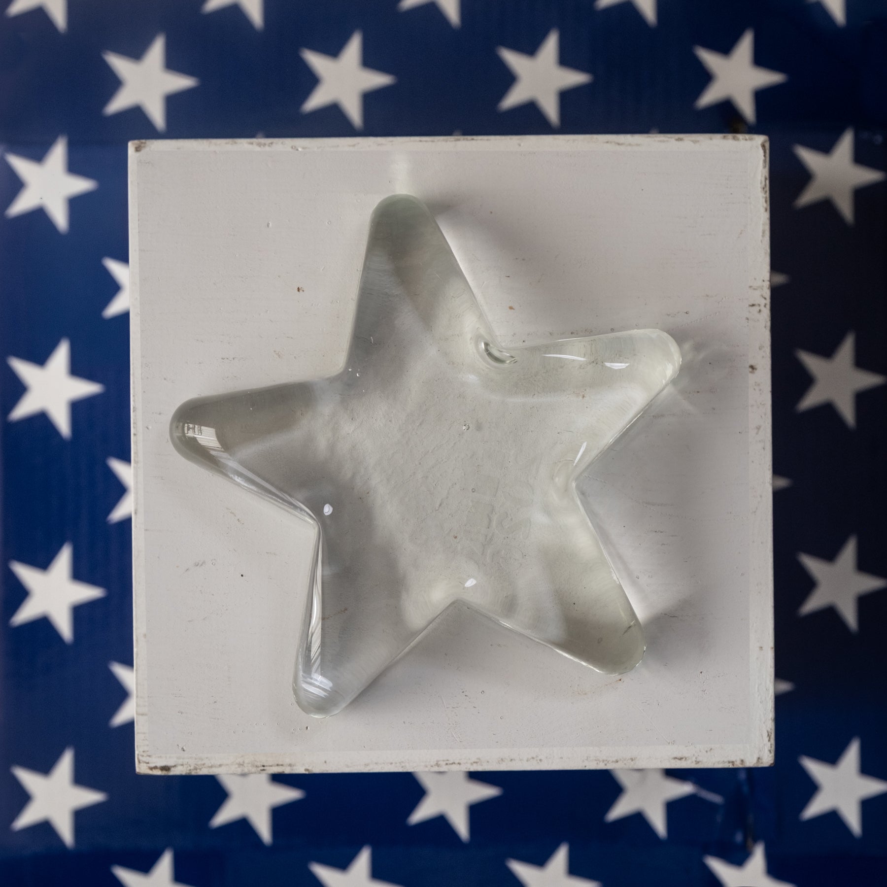 201 Star Paperweight - Crystal