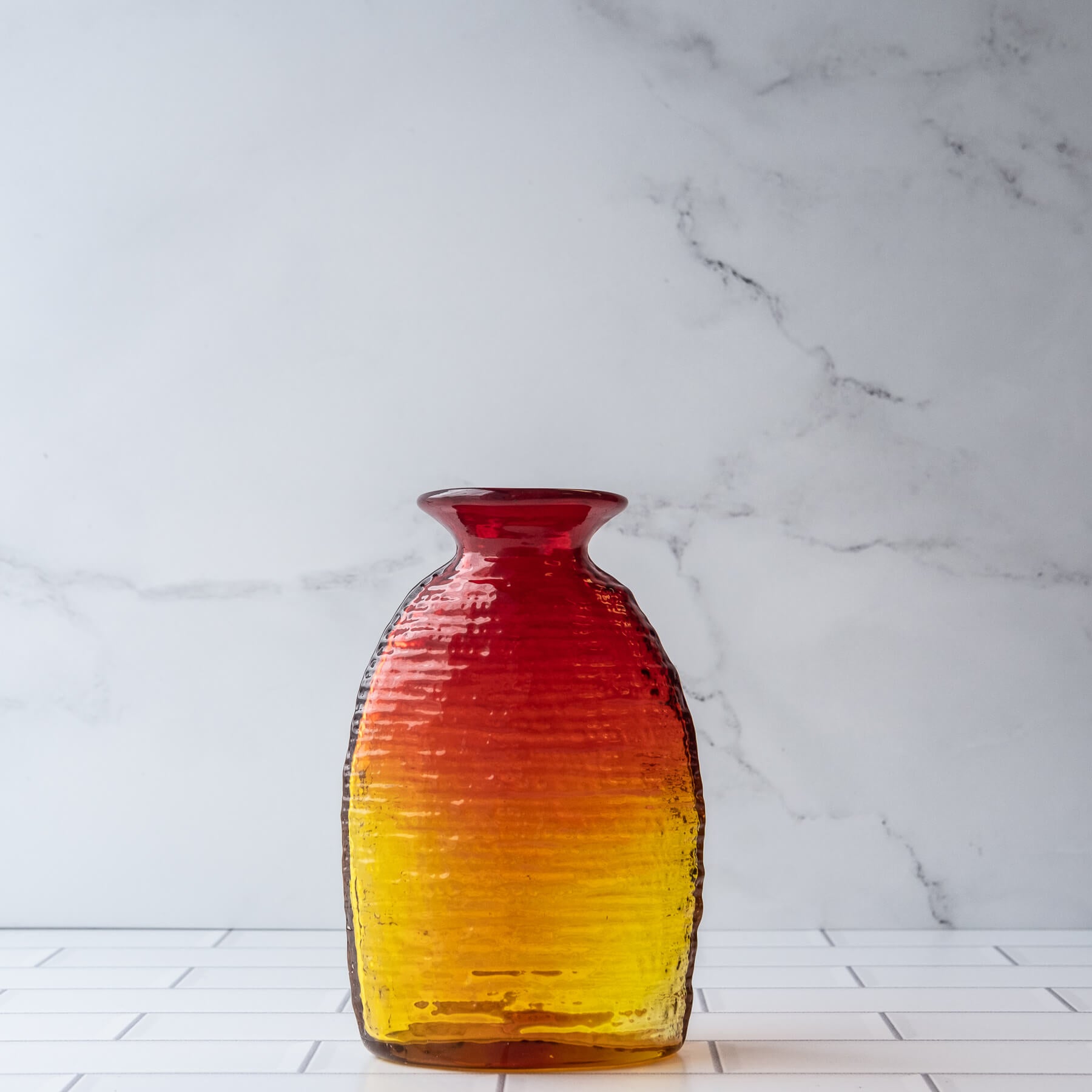 2135L Large Strata Vase - Tangerine