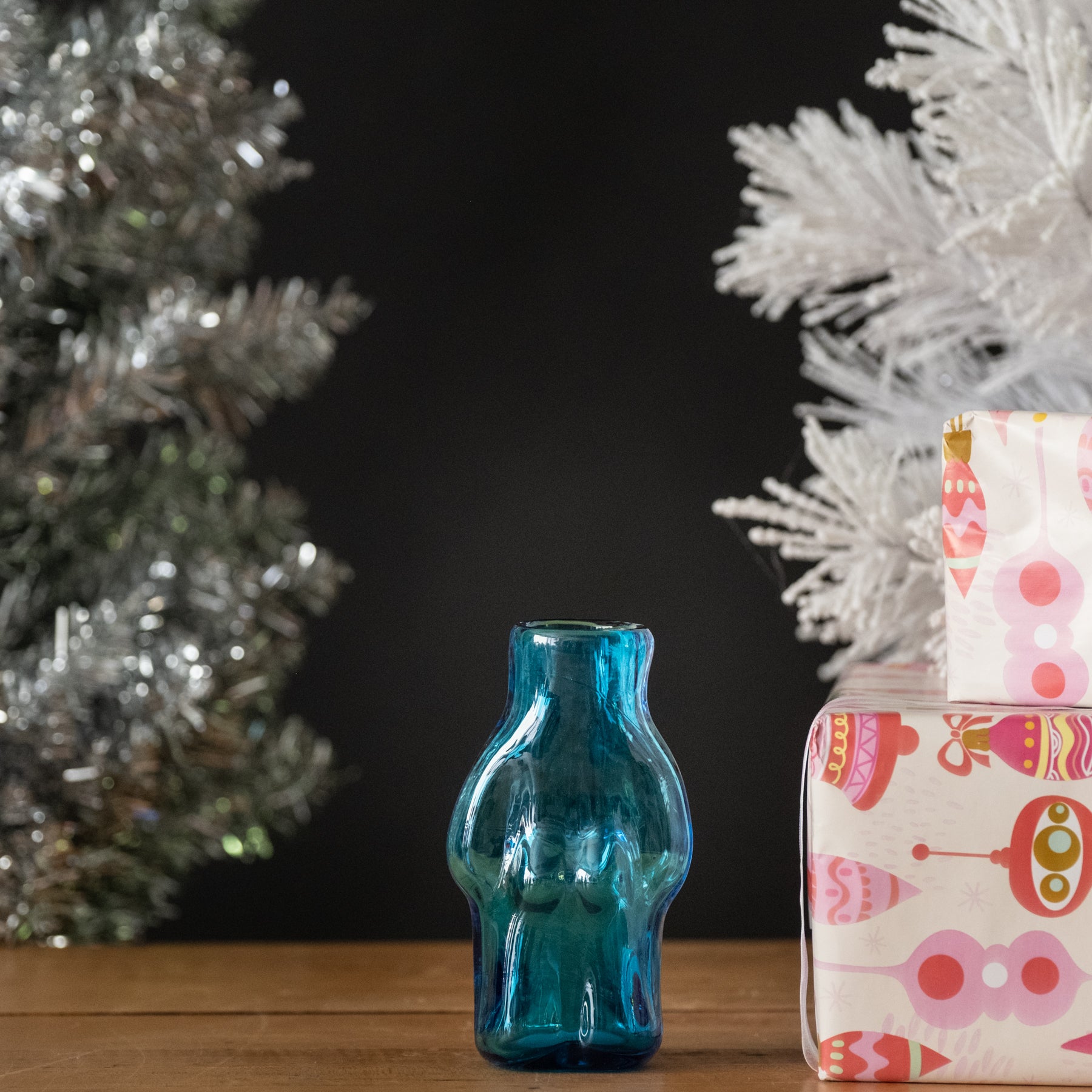 2437 Belly Boy Folk Vase - Turquoise - Second