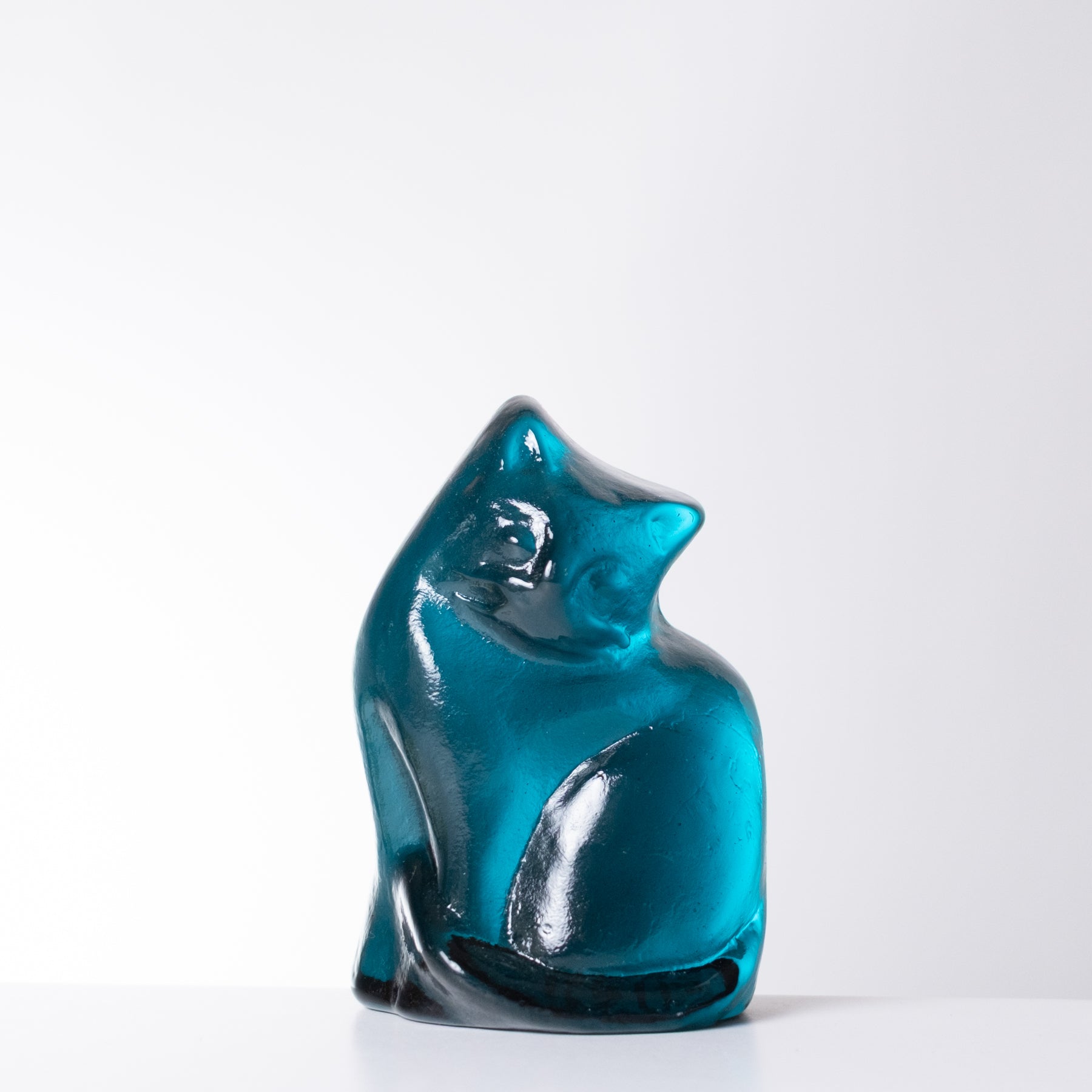 6402P Cat Critter - Cerulean
