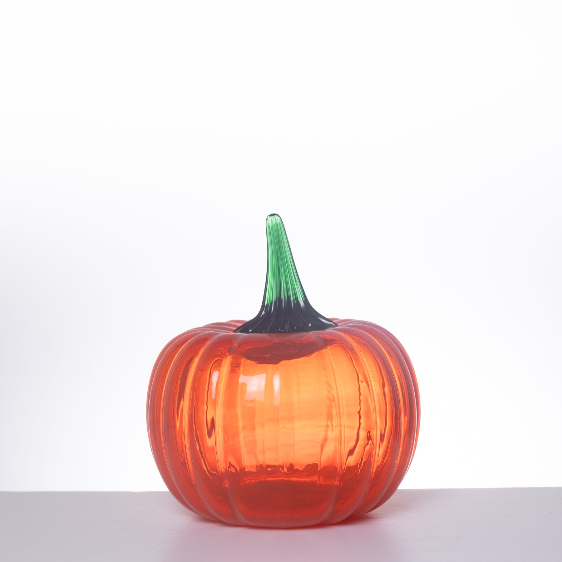 2639 Short Pumpkin - Dreamcicle with Clover Stem