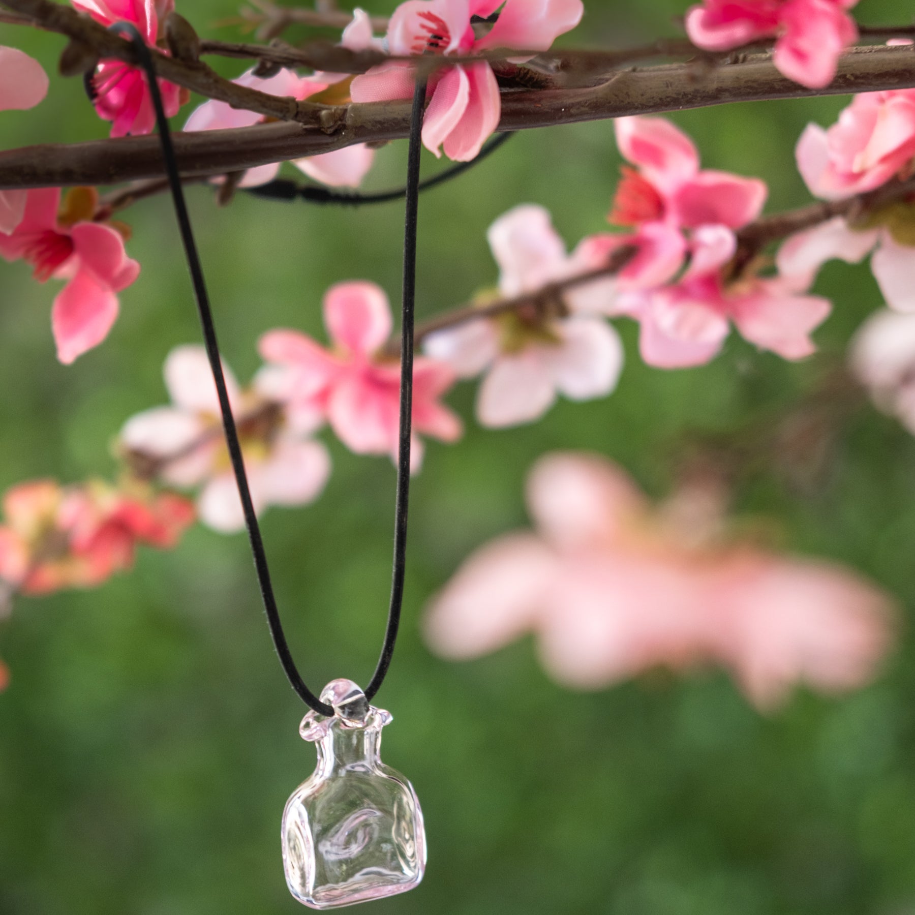 384 Water Bottle Necklace - Pink